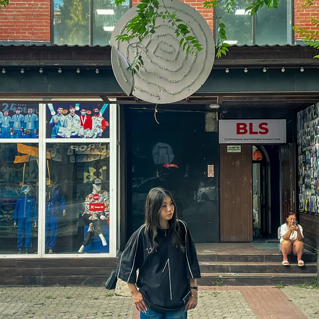 One media: IMG_8726224E9979-5.jpeg